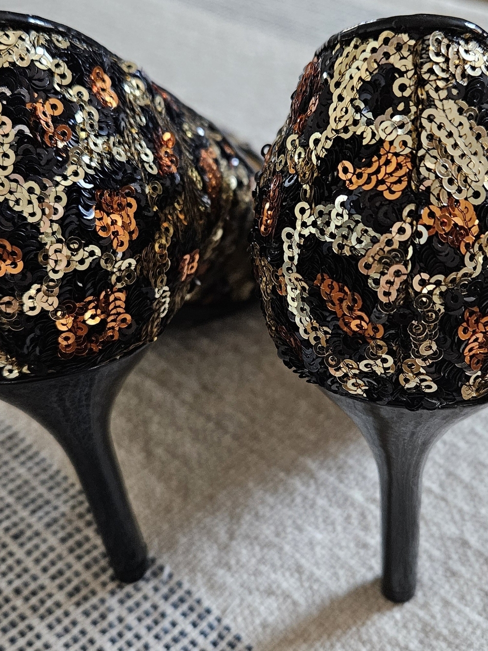 Jessica Simpson Black Gold Copper Sequin Pointed-toe Pumps - Picture 7 of 14